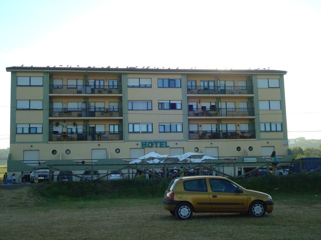 Hotel Brisamar Banugues Bagian luar foto